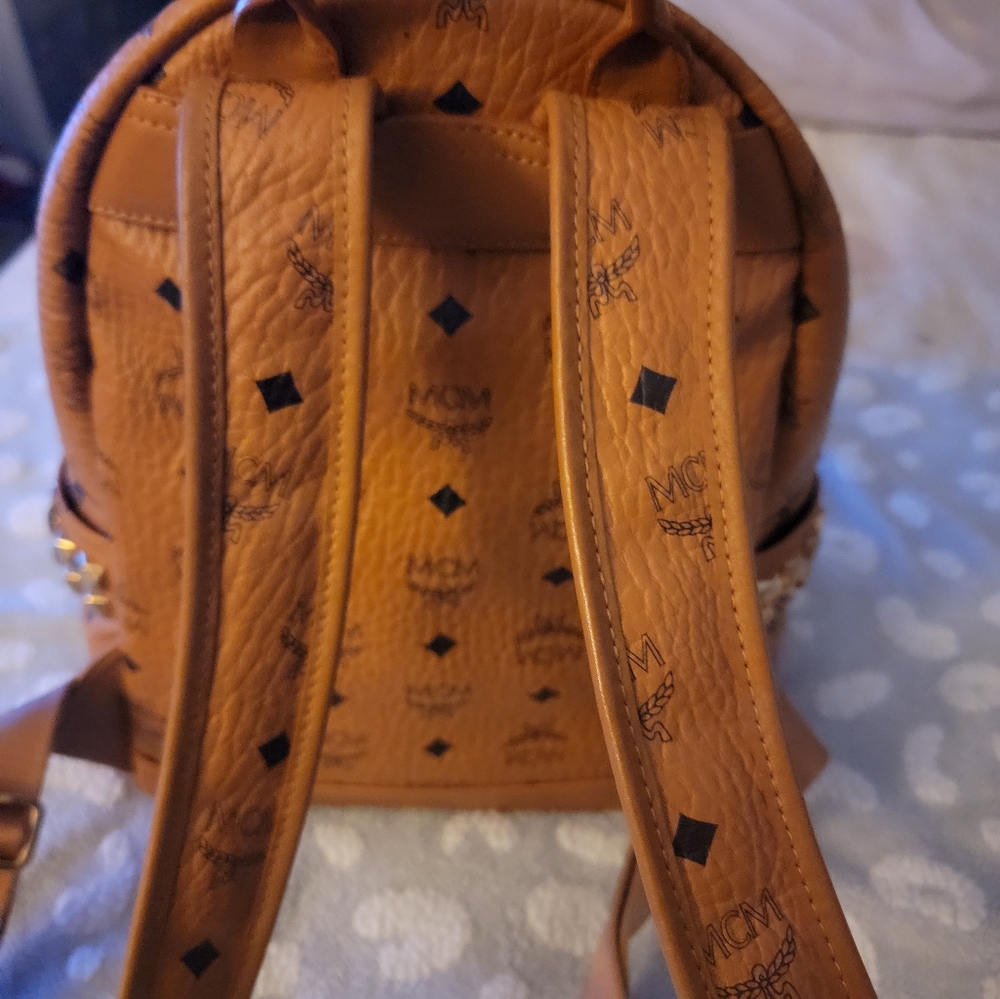 MCM backpack ( small) - Picture 4 of 8